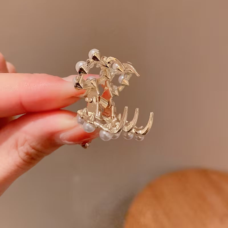 6/7/10-Pack Imitation Pearl Rhinestone Hair Claw Stylish Elegant Cute Hair Clips.